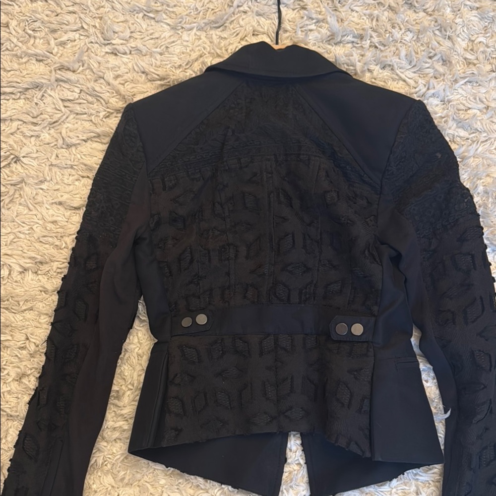 BCBGMaxAzria Black Tailored Blazer with Textured Fabric - Picture 8 of 13